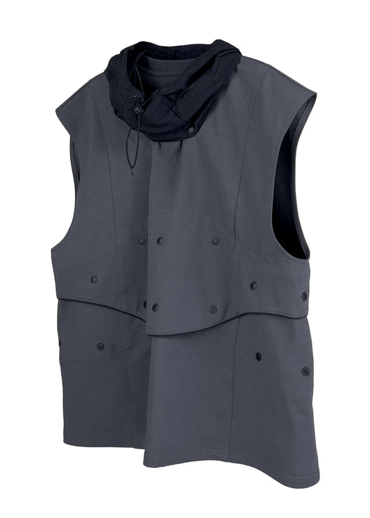 Wavy line vest